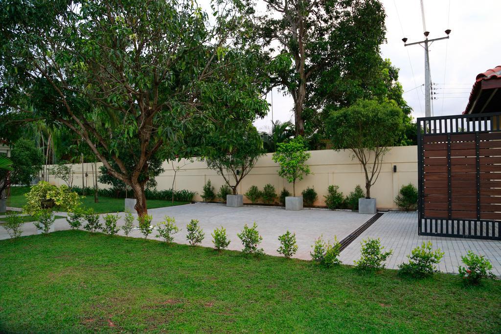Tranquil Negombo Boutique Hotel Ngoại thất bức ảnh