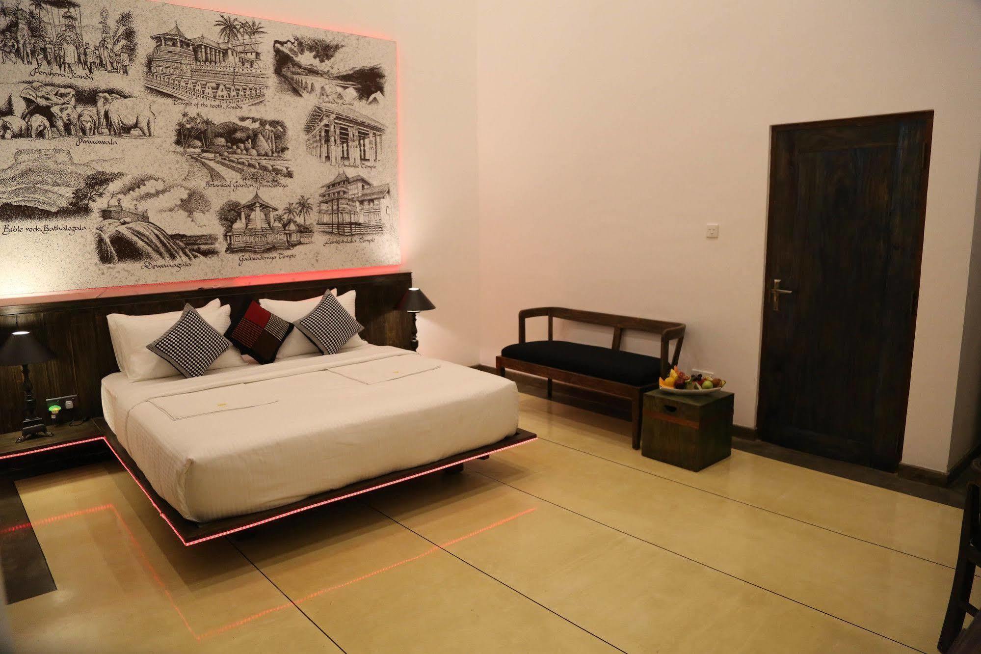 Tranquil Negombo Boutique Hotel Ngoại thất bức ảnh