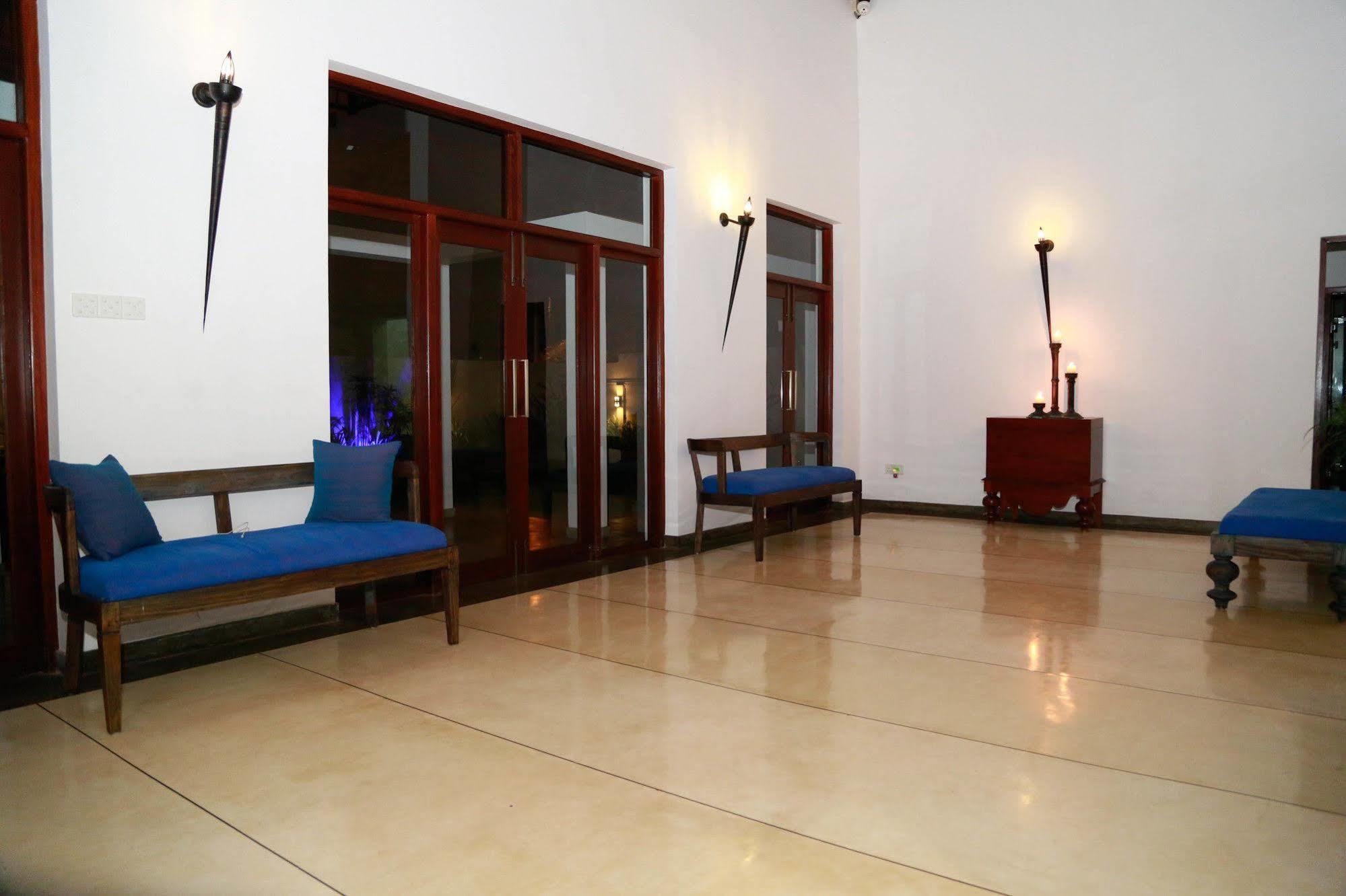 Tranquil Negombo Boutique Hotel Ngoại thất bức ảnh